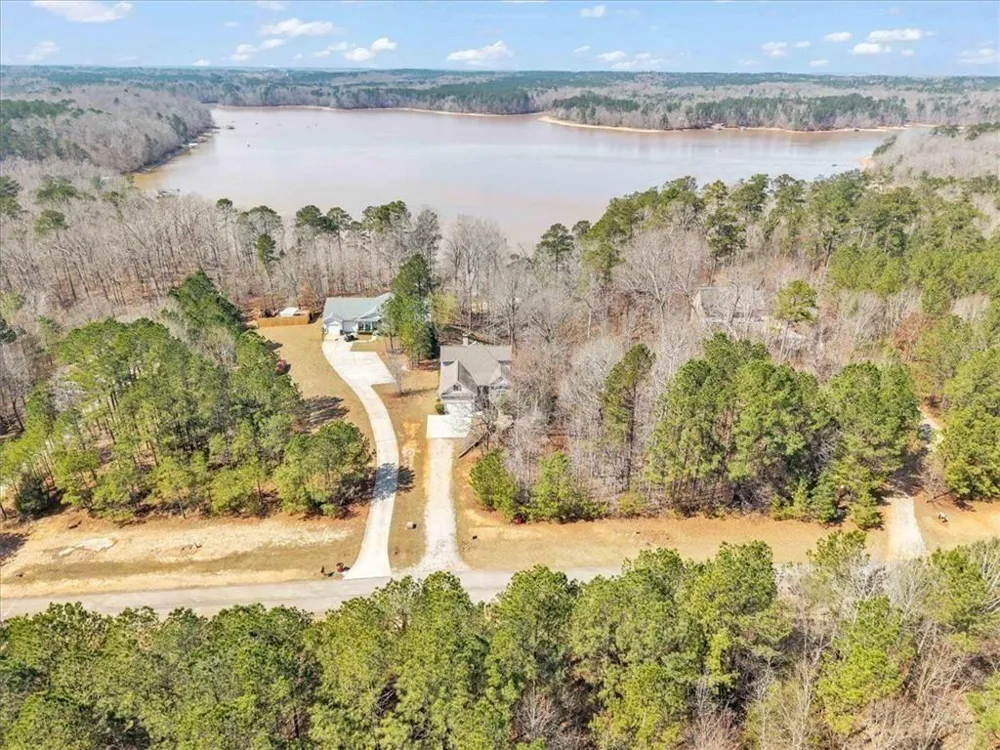 1075 Willow Way Lincolnton, GA 30817