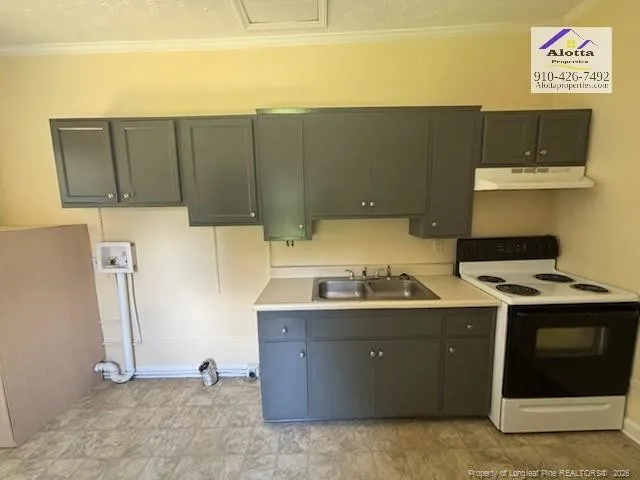 3916 Middle Street Hope Mills, NC 28348