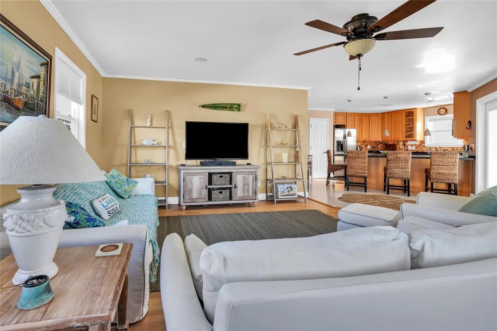 114 Four Master Road Freeport, TX 77541