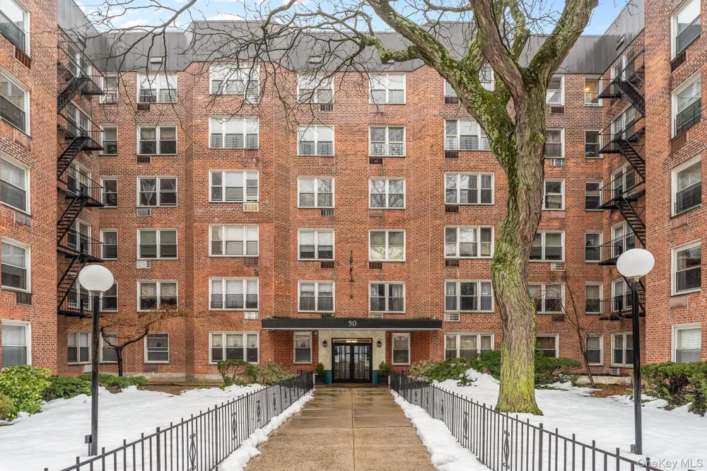 50 Fort Place #A6A Staten Island, NY 10301