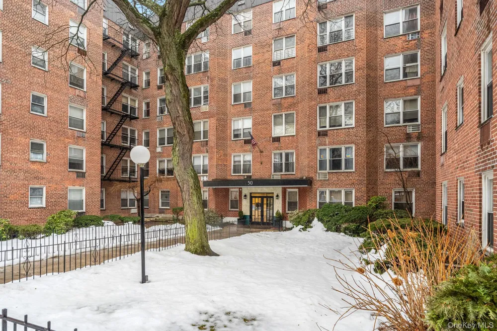 50 Fort Place #A6A Staten Island, NY 10301
