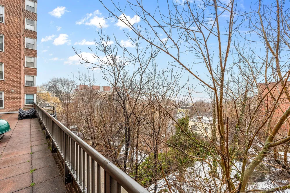 50 Fort Place #A6A Staten Island, NY 10301