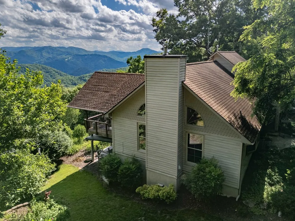Windy Hill Circle Tuckasegee, NC 28783