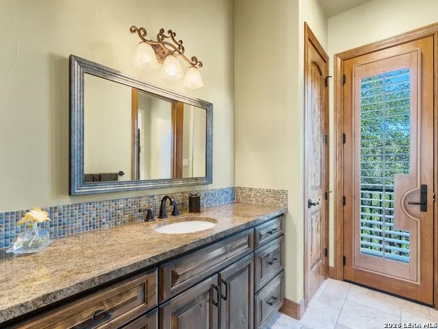 14454 Santa Rita Helotes, TX 78023