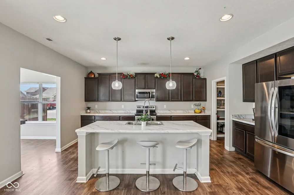 6673 Laurelwood Drive Pendleton, IN 46064