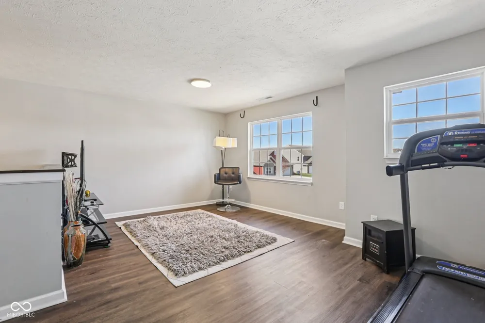 6673 Laurelwood Drive Pendleton, IN 46064