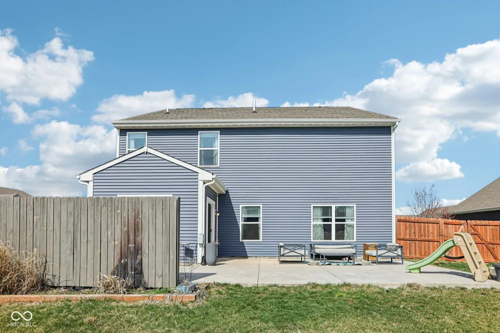 6673 Laurelwood Drive Pendleton, IN 46064