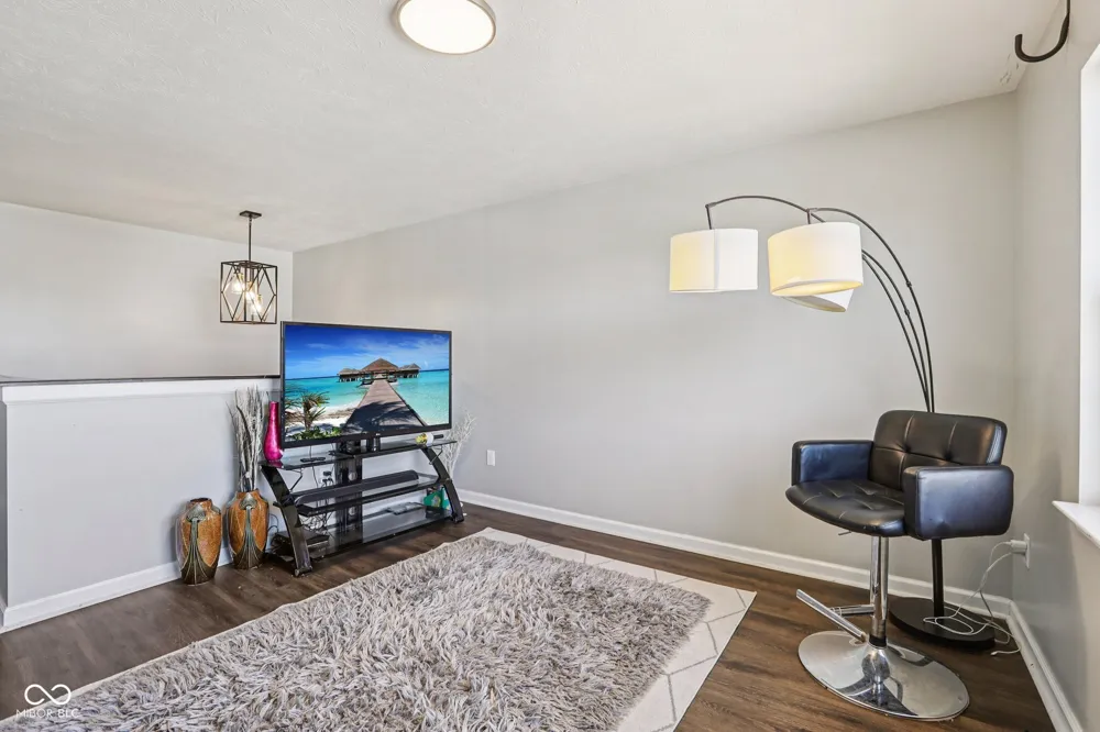 6673 Laurelwood Drive Pendleton, IN 46064