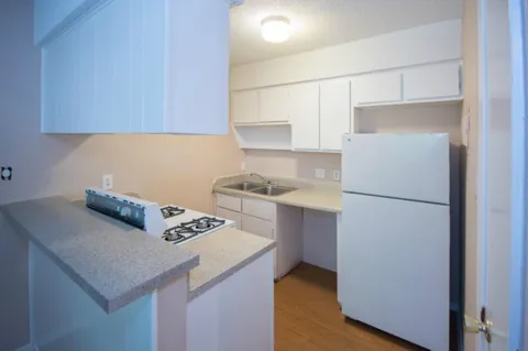 400 W 34th Street #104