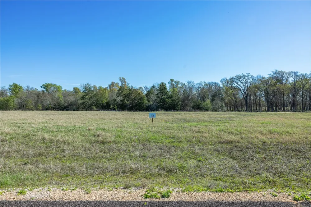 220 Little Branch Ln Cameron, TX 76520