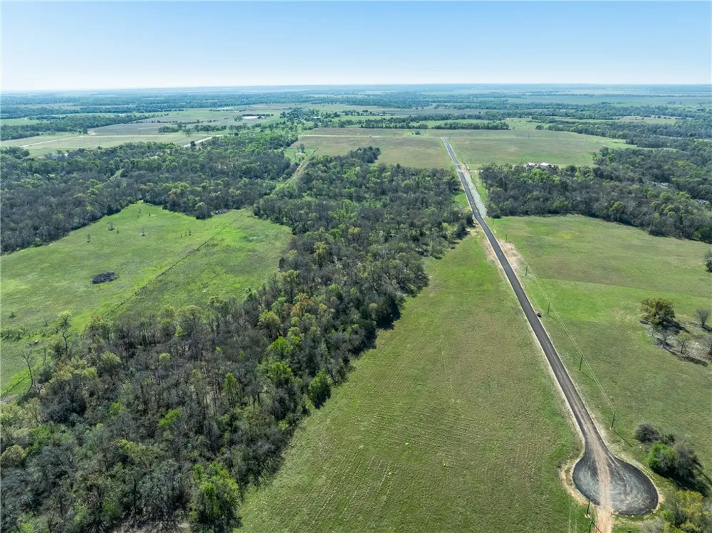 220 Little Branch Ln Cameron, TX 76520