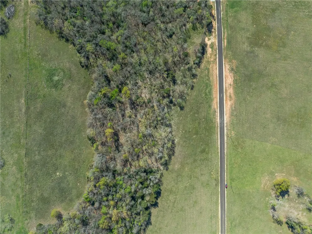 220 Little Branch Ln Cameron, TX 76520