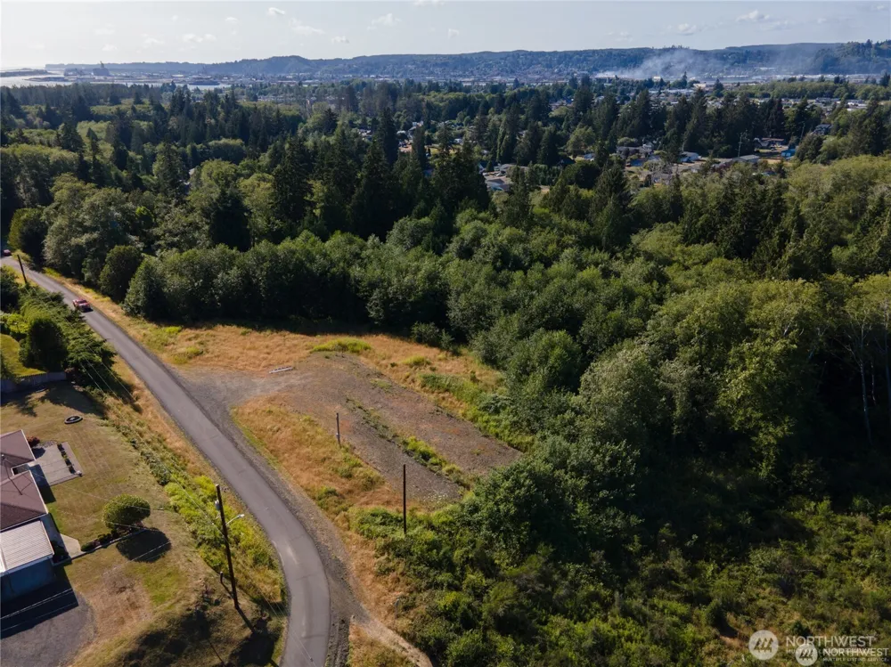 3 Lomax Street Aberdeen, WA 98520