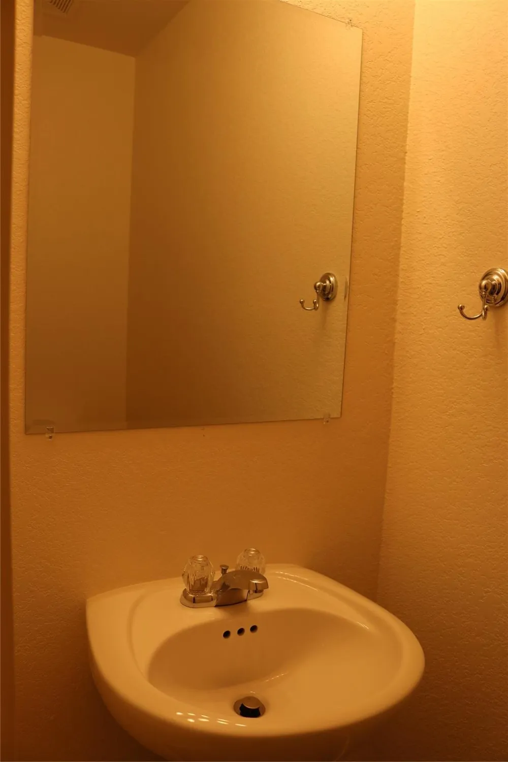 10535 Mills Road #9B Houston, TX 77070