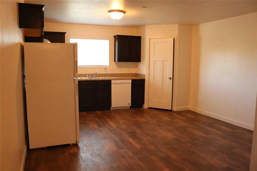 10535 Mills Road #9B Houston, TX 77070