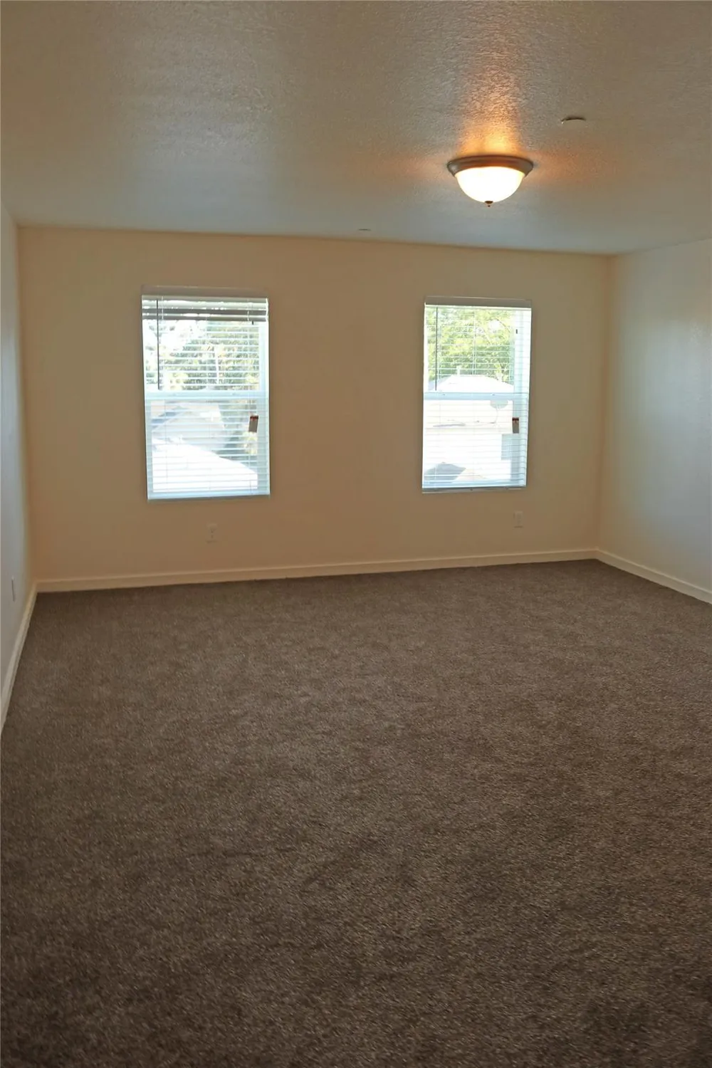 10535 Mills Road #9B Houston, TX 77070