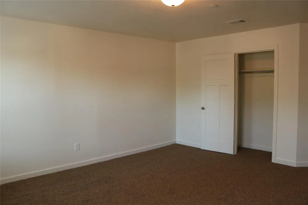 10535 Mills Road #9B Houston, TX 77070
