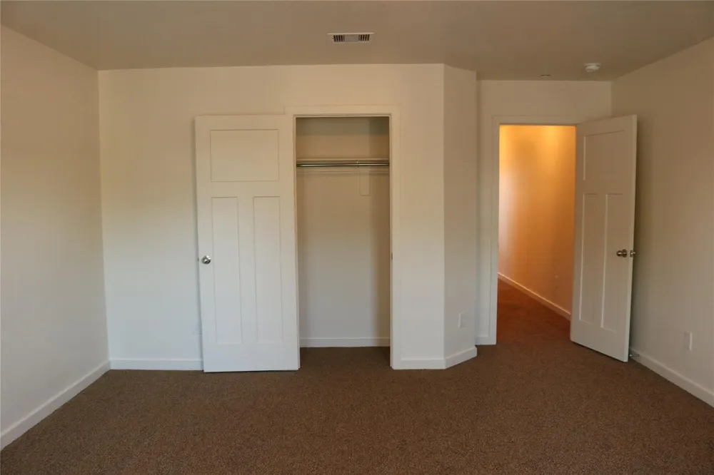 10535 Mills Road #9B Houston, TX 77070