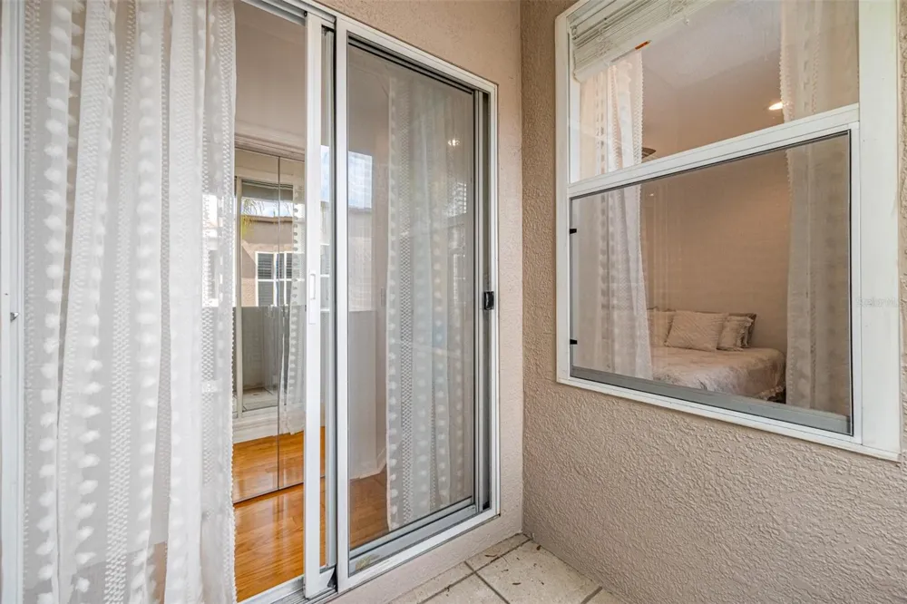237 7TH AVENUE #2 St Petersburg, FL 33701