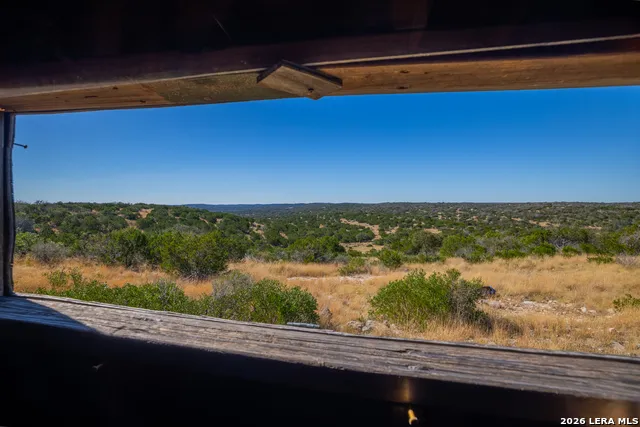 172 Sd 55576 Rocksprings, TX 78880