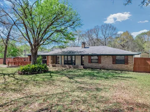 4636 Southwood Drive