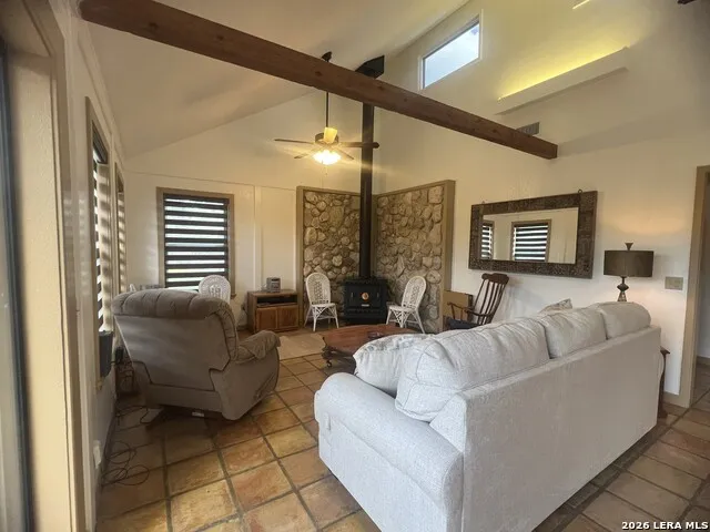 1589 FM 1340 Hunt, TX 78024