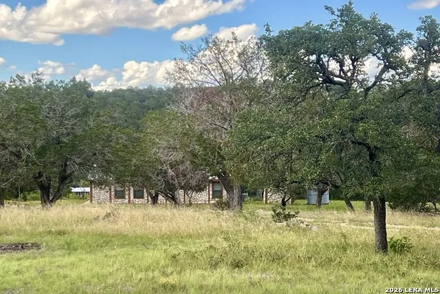 1589 FM 1340 Hunt, TX 78024