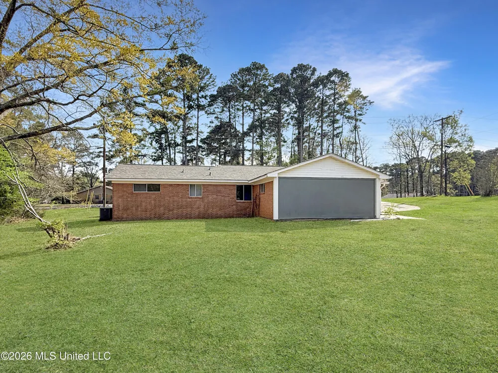 1231 Gunter Road Florence, MS 39073