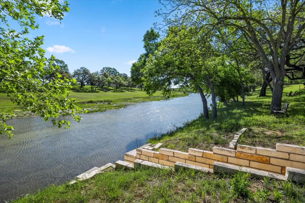 1313 Democrat Street Blanco, TX 78606