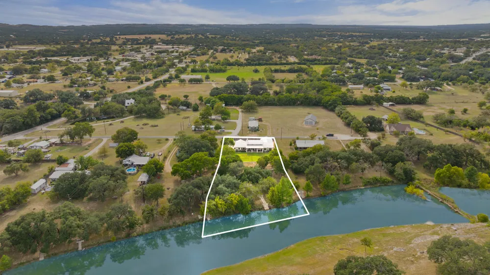 1313 Democrat Street Blanco, TX 78606