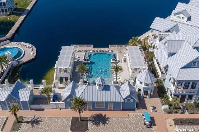 112 Sun Kissed Lane Port Aransas, TX 78373