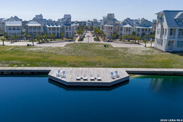 112 Sun Kissed Lane Port Aransas, TX 78373