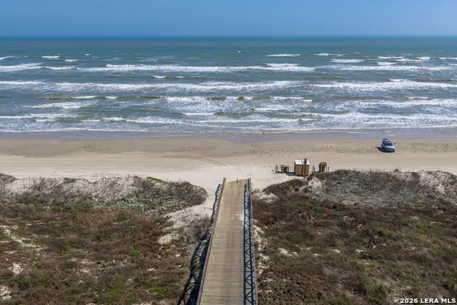112 Sun Kissed Lane Port Aransas, TX 78373
