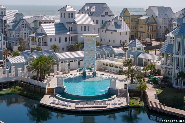112 Sun Kissed Lane Port Aransas, TX 78373