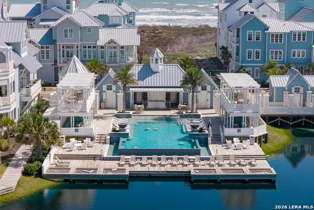 112 Sun Kissed Lane Port Aransas, TX 78373