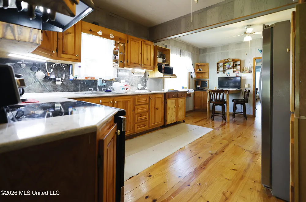 3112 W Highway 98 Summit, MS 39666