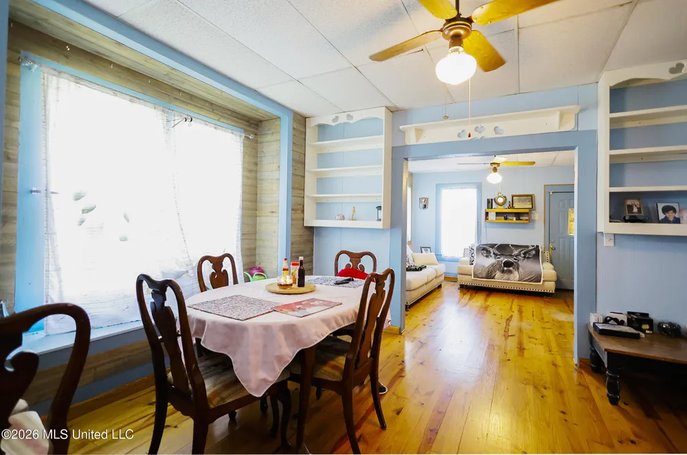 3112 W Highway 98 Summit, MS 39666