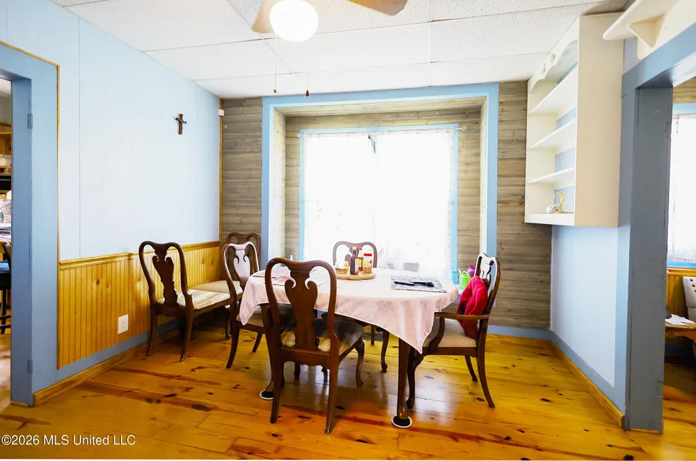 3112 W Highway 98 Summit, MS 39666