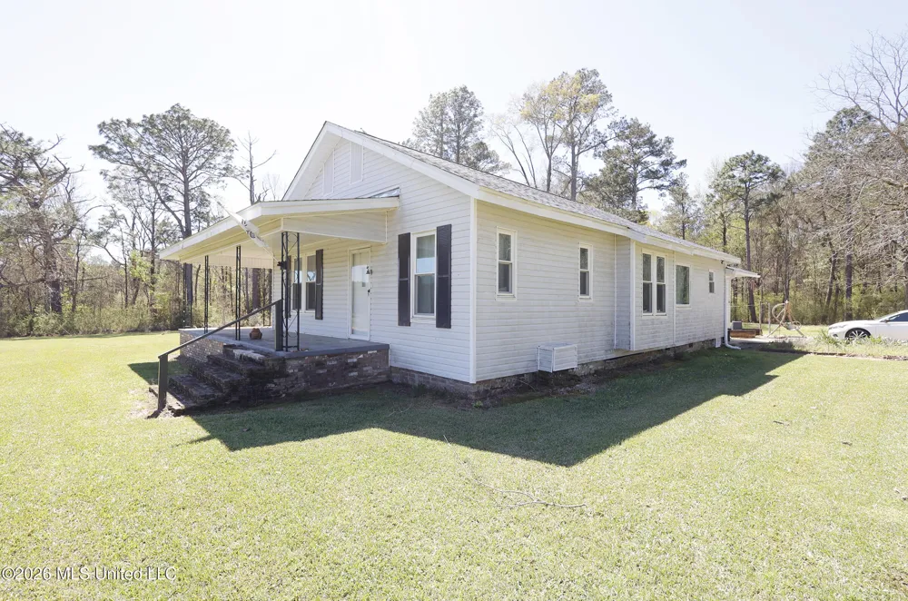 3112 W Highway 98 Summit, MS 39666