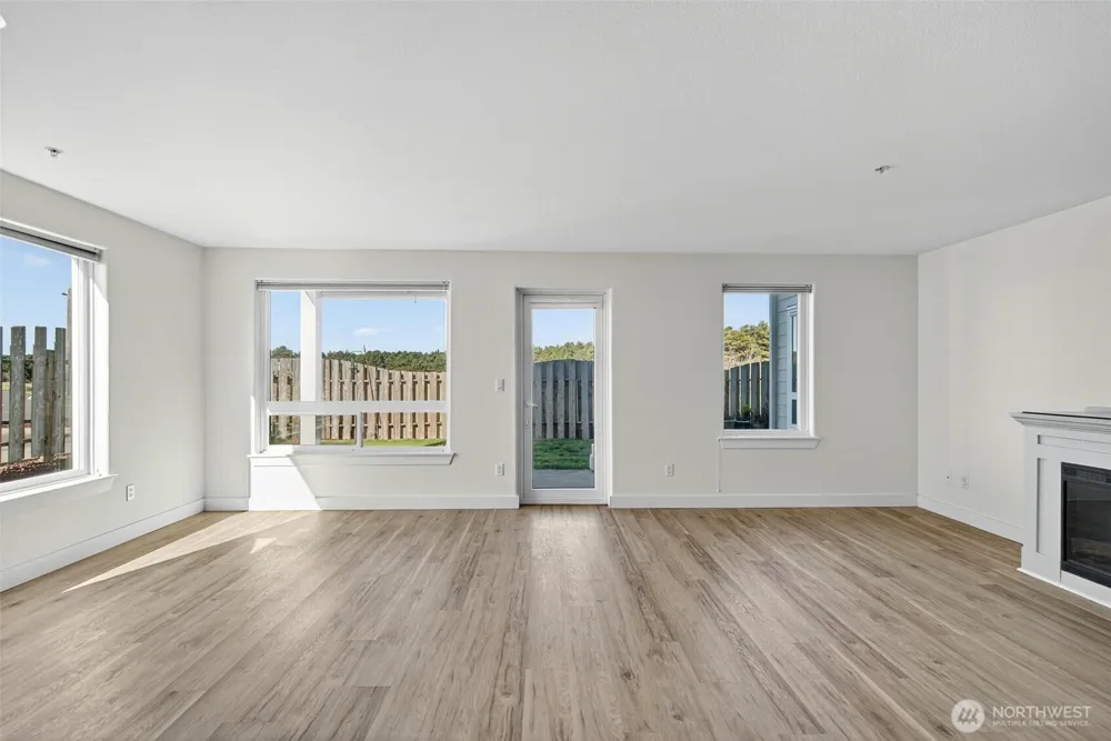 1600 W Ocean Avenue #1211 Westport, WA 98595