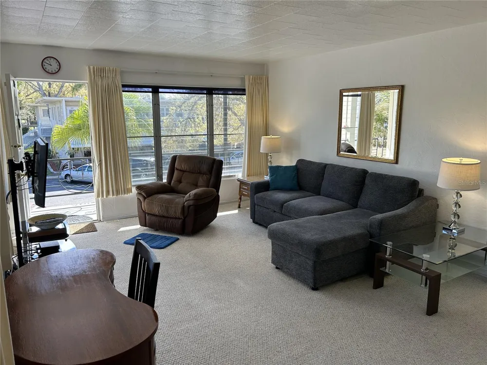 4154 57TH STREET #274 Kenneth City, FL 33709