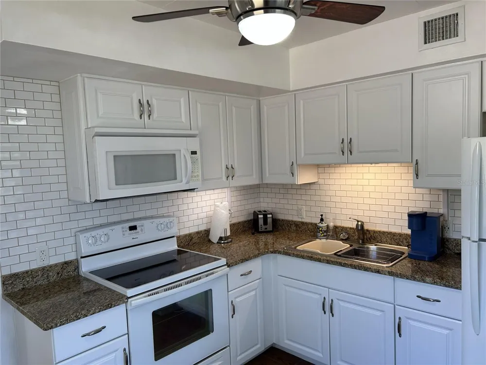 4154 57TH STREET #274 Kenneth City, FL 33709