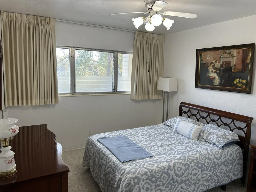 4154 57TH STREET #274 Kenneth City, FL 33709