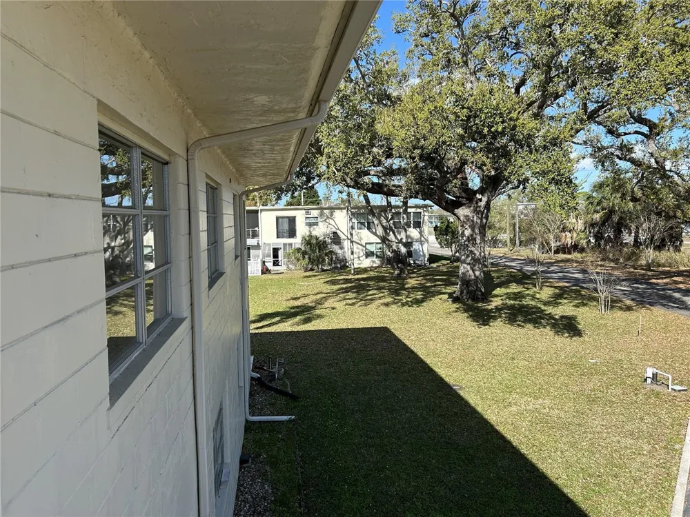 4154 57TH STREET #274 Kenneth City, FL 33709
