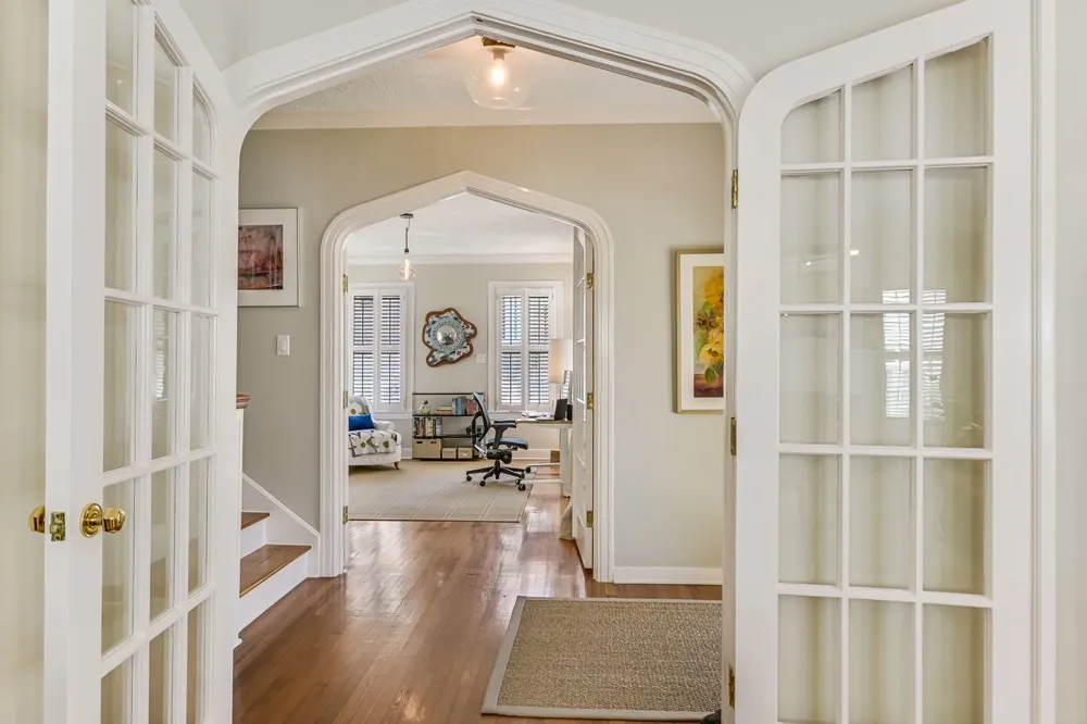 204 W 32nd Street Austin, TX 78705