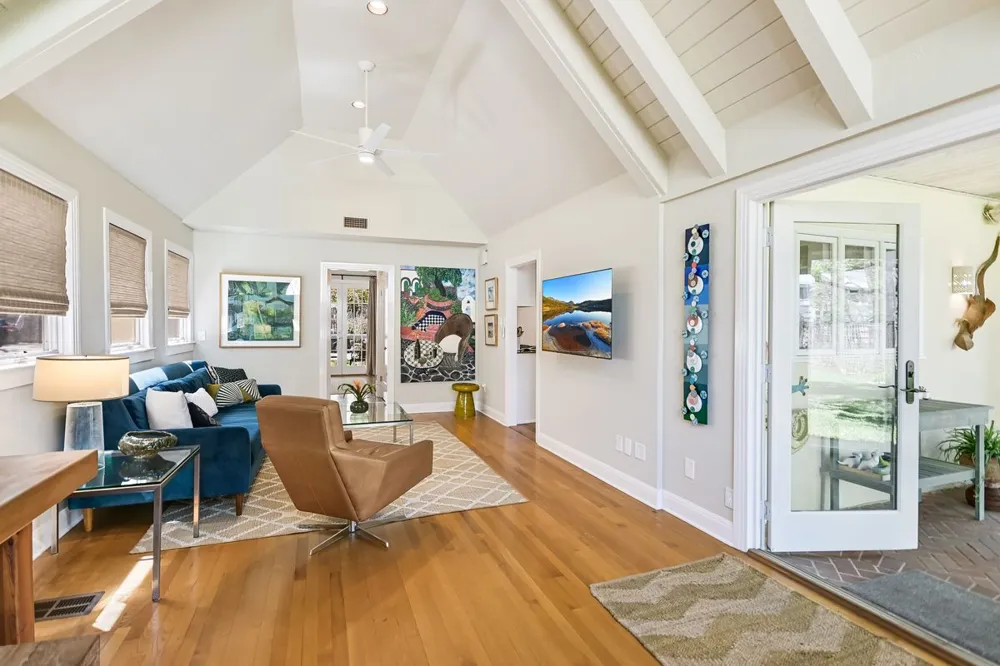 204 W 32nd Street Austin, TX 78705