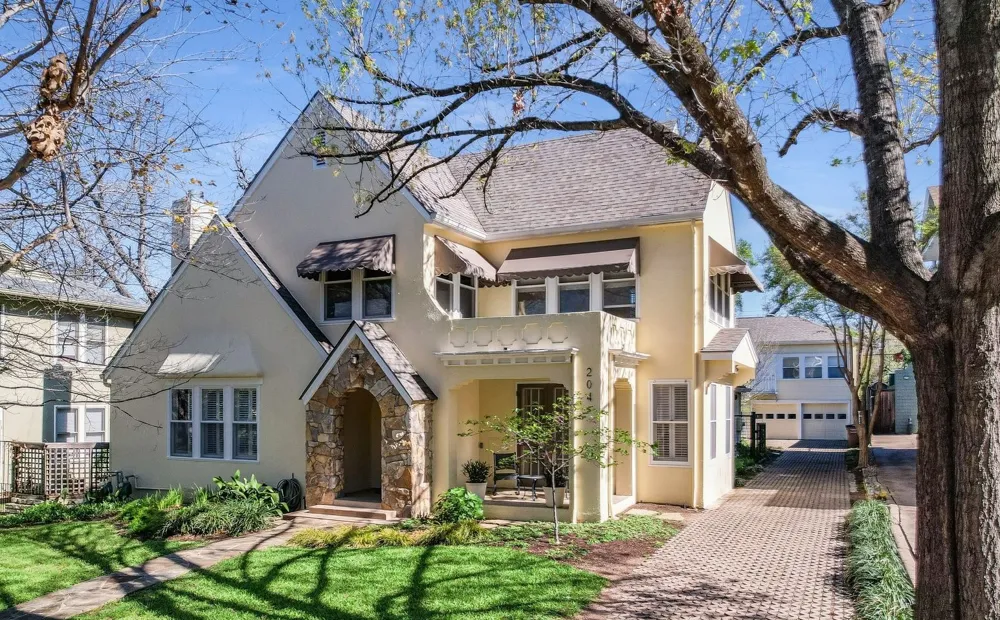 204 W 32nd Street Austin, TX 78705