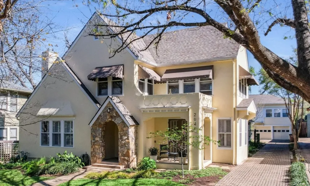 204 W 32nd Street Austin, TX 78705