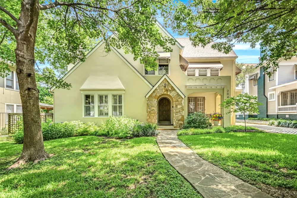 204 W 32nd Street Austin, TX 78705
