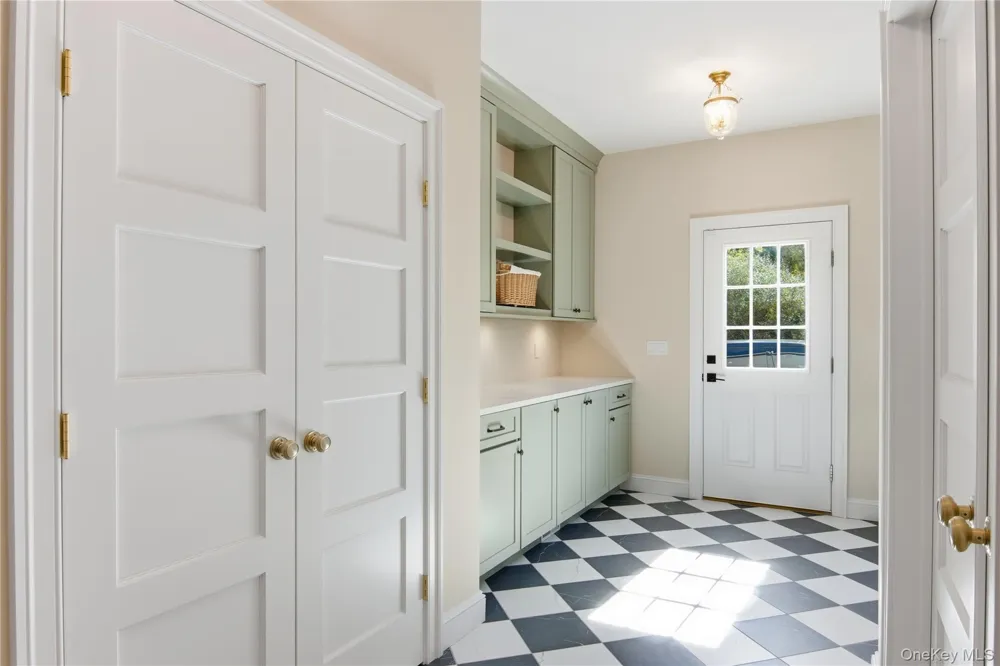 Lot #8 Ashley Court Northport, NY 11768